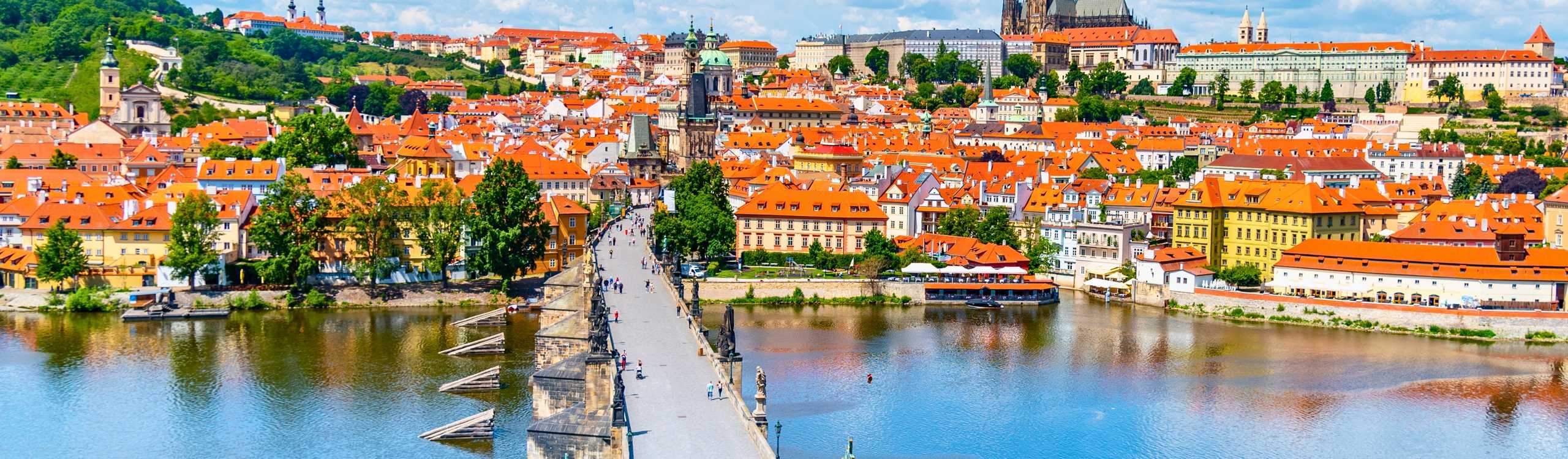 Objevte ty nejlepší atrakce v Praze díky oficiálnímu městskému pasu – Plánujte za pochodu a využívejte exkluzivní nabídky pro bezstarostnou návštěvu v roce 2026 Prozkoumejte Prahu s City Passem – Ušetřete na hlavních atrakcích, užívejte si přístup vše v jednom a zažijte digitální pohodlí v roce 2026